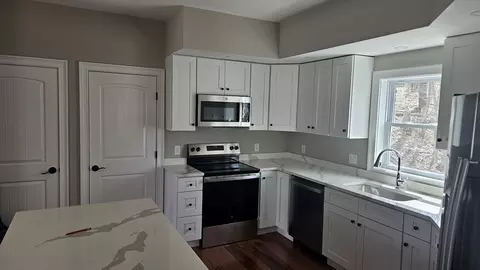 04 Aurora St, Worcester, MA 01607 photo 23
