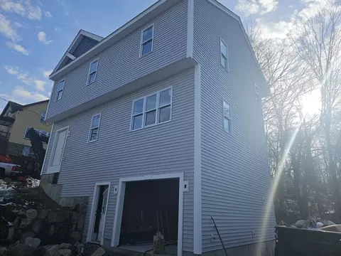 04 Aurora St, Worcester, MA 01607 photo 8