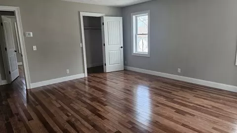 04 Aurora St, Worcester, MA 01607 photo 9
