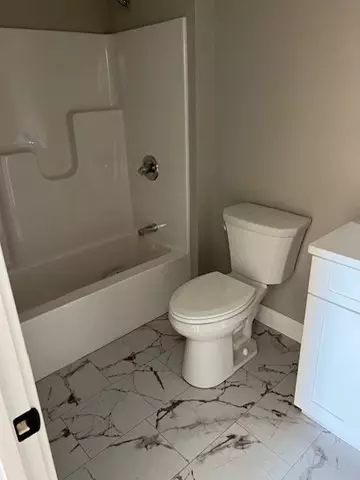 04 Aurora St, Worcester, MA 01607 photo 32