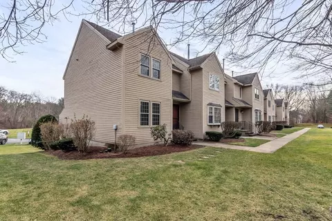 18 Quail Run #18, Tewksbury, MA 01876