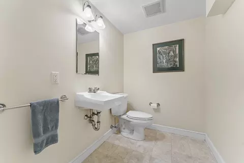 125 Tower Ave, Needham, MA 02494 photo 41