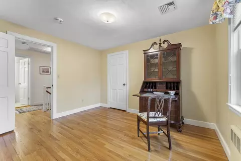 125 Tower Ave, Needham, MA 02494 photo 39