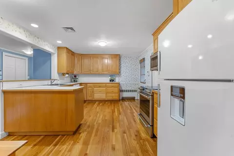 125 Tower Ave, Needham, MA 02494 photo 25