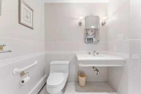 125 Tower Ave, Needham, MA 02494 photo 34