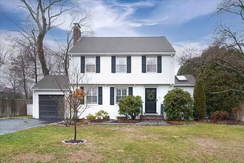 711 Great Plain Ave, Needham, MA 02492