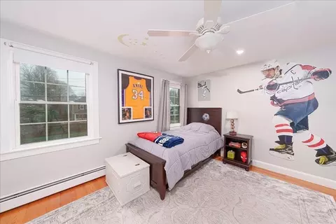 711 Great Plain Ave, Needham, MA 02492 photo 19