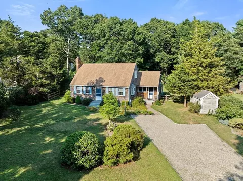 123 Gotham Hill Dr, Marshfield, MA 02050