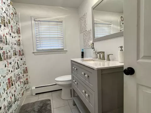 17 Batten St, Webster, MA 01570 photo 20