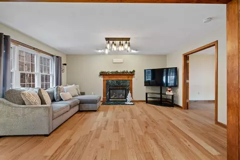 56 Camile Rd, Webster, MA 01570 photo 14
