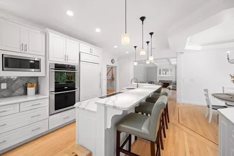 Kitchen - 12 Dudley Rd, Mendon, MA 01756 photo 3 of 5