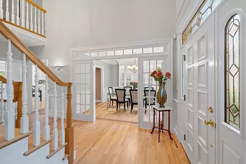 Entry Way - 12 Dudley Rd, Mendon, MA 01756 photo 2 of 7