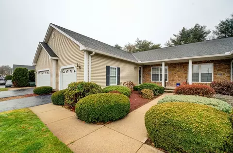 71 Clipper Way #71, Newburyport, MA 01950