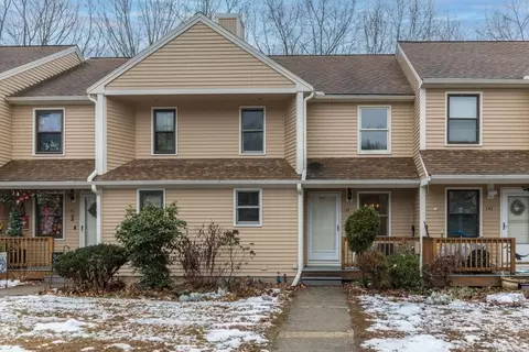 144 Morningside St #44, Leominster, MA 01453