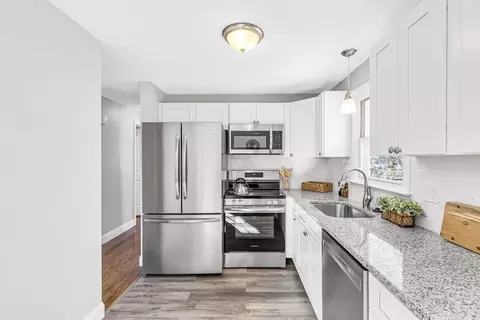 Kitchen - 207 Lamont St, Springfield, MA 01119 photo 2 of 6