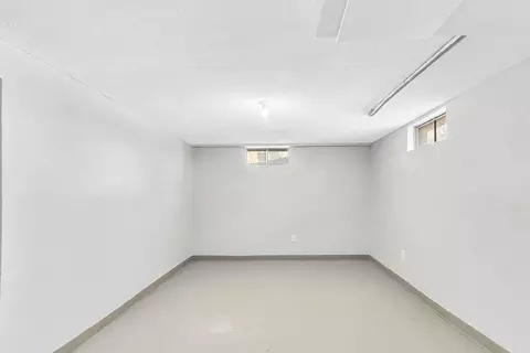 Other - 207 Lamont St, Springfield, MA 01119 photo 2 of 5