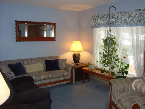 Living - 298 Keys Rd, Warren, MA 01083 photo 2 of 2