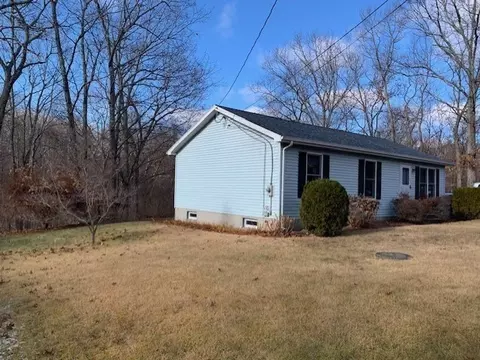 Exterior - 298 Keys Rd, Warren, MA 01083 photo 2 of 3