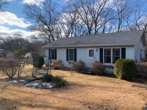 Exterior - 298 Keys Rd, Warren, MA 01083 photo 3 of 3