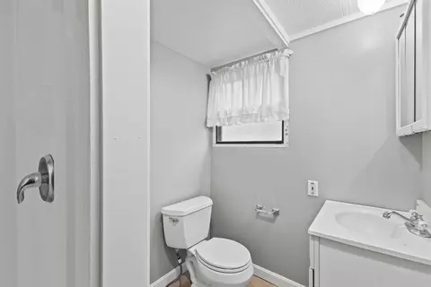 43 Regina St, Wareham, MA 02538 photo 16