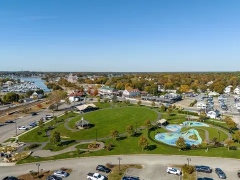 View/Area - 49 Main St #C, Bourne, MA 02532 photo 6 of 7