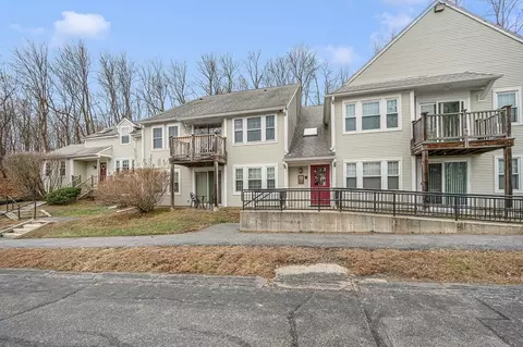 6203 Halcyon Dr #6203, Worcester, MA 01606