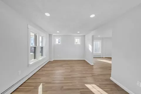57 Wall St, Worcester, MA 01604 photo 11