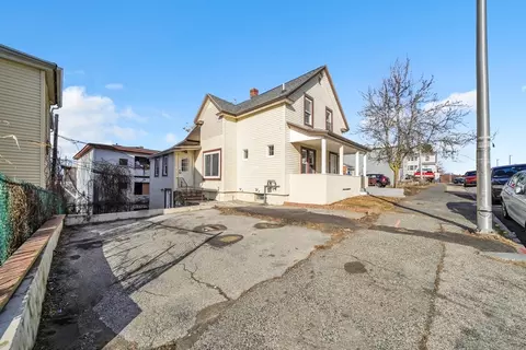 57 Wall St, Worcester, MA 01604