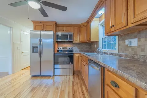 64 Acrebrook, Springfield, MA 01129 photo 8