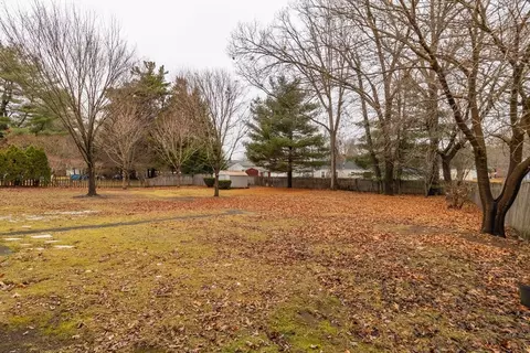 64 Acrebrook, Springfield, MA 01129 photo 35