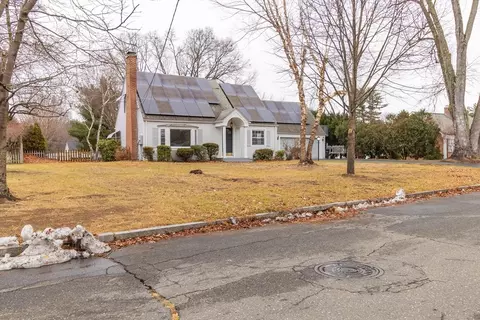 64 Acrebrook, Springfield, MA 01129 photo 1