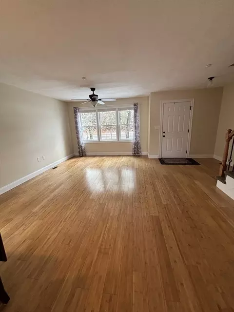 10 Great Cedar Dr #10, Hanson, MA 02341 photo 4