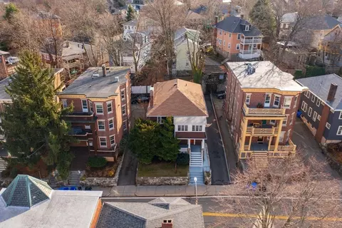 96 Walnut St, Brookline, MA 02445 photo 34