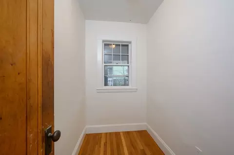 96 Walnut St, Brookline, MA 02445 photo 22