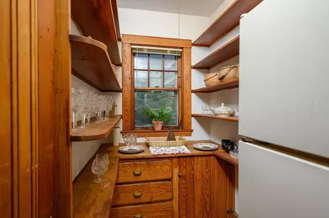 96 Walnut St, Brookline, MA 02445 photo 9