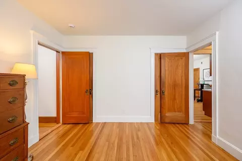 96 Walnut St, Brookline, MA 02445 photo 28