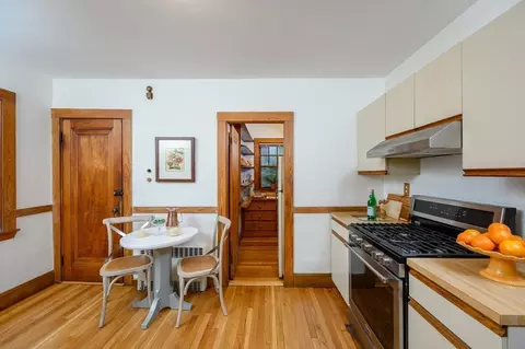 96 Walnut St, Brookline, MA 02445 photo 8