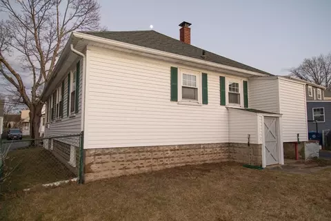 65 Lawrence St, Danvers, MA 01923 photo 7