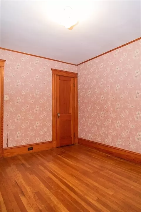 65 Lawrence St, Danvers, MA 01923 photo 22