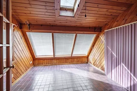 95 Forest, Chicopee, MA 01013 photo 5