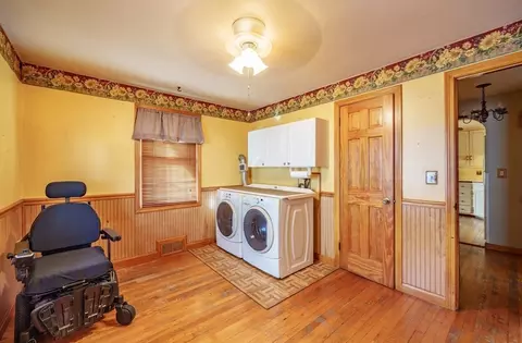 95 Forest, Chicopee, MA 01013 photo 19