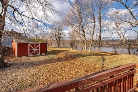 95 Forest, Chicopee, MA 01013 photo 4