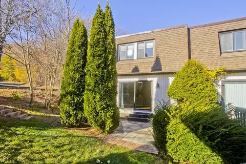 Exterior - 39 Shad Row #39, Suffield, CT 06078 photo 2 of 2