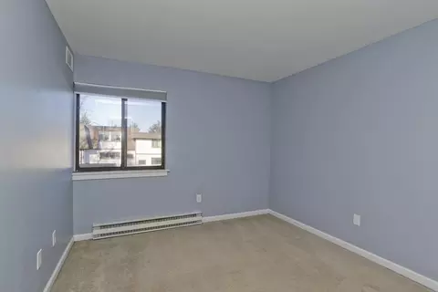Bedroom - 39 Shad Row #39, Suffield, CT 06078 photo 5 of 14