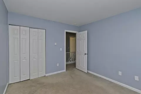 Bedroom - 39 Shad Row #39, Suffield, CT 06078 photo 7 of 14