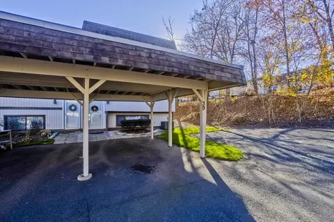 Exterior - 39 Shad Row #39, Suffield, CT 06078 photo 1 of 2