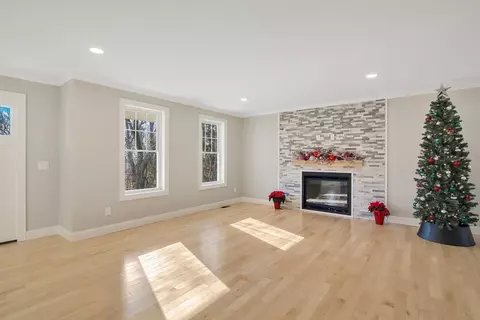 45 Tower, Ludlow, MA 01056 photo 16