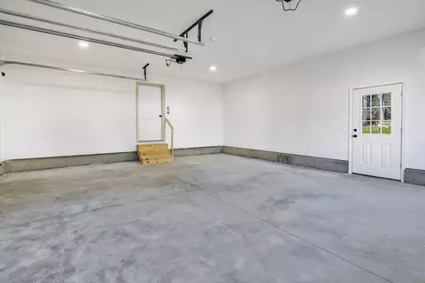 45 Tower, Ludlow, MA 01056 photo 30