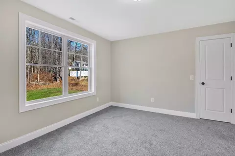 45 Tower, Ludlow, MA 01056 photo 28