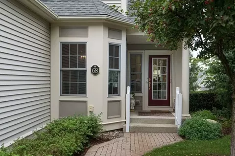 68 Charles Ct #68, Southborough, MA 01772